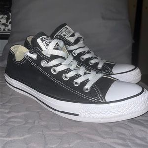 Converse All-Star shoes. Size 8 men/10 women